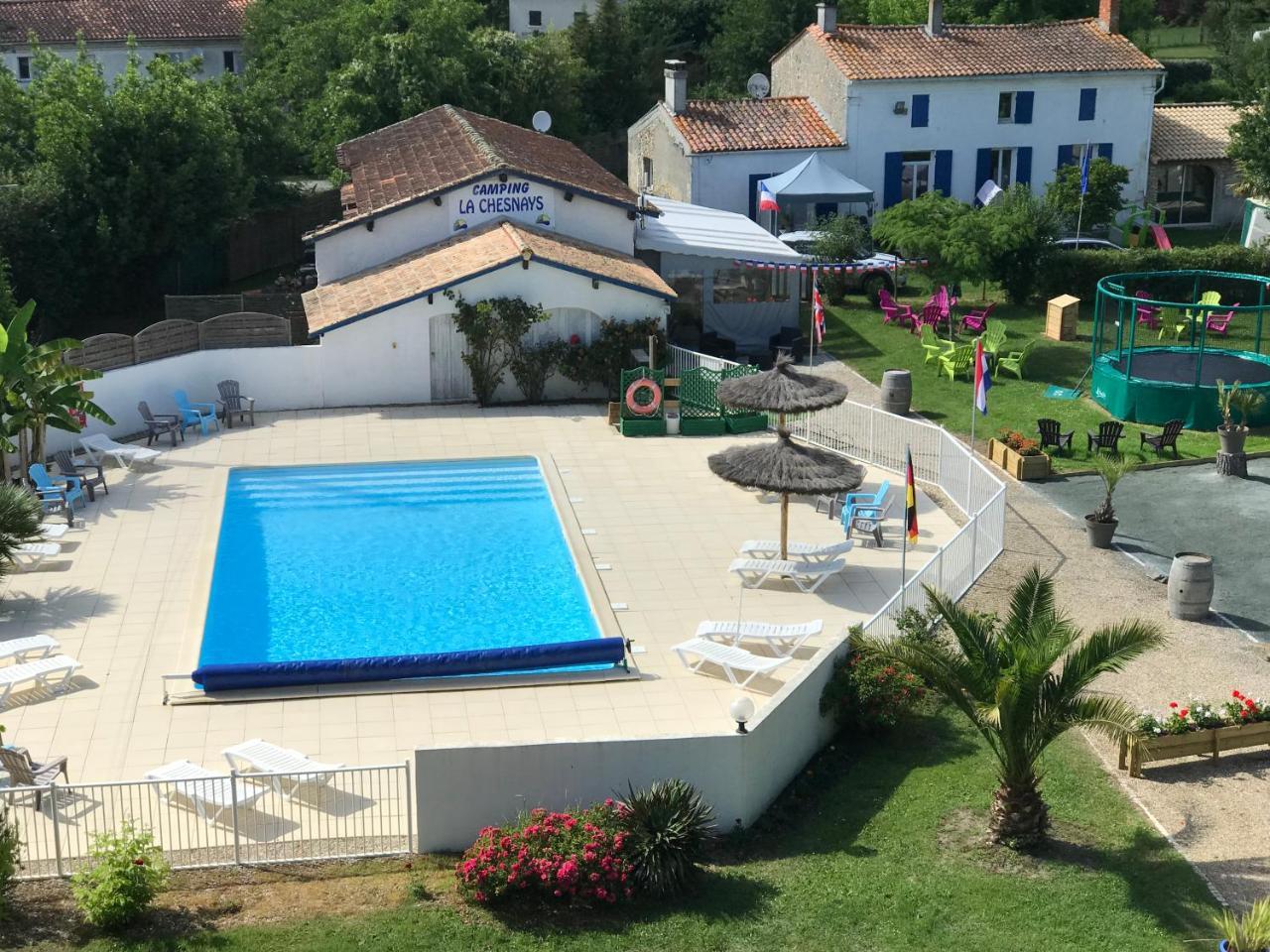 Camping La Chesnays Hotel Vendays-Montalivet Exterior photo